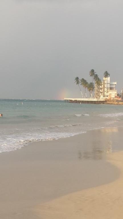 Isla Verde Studio San Juan Esterno foto